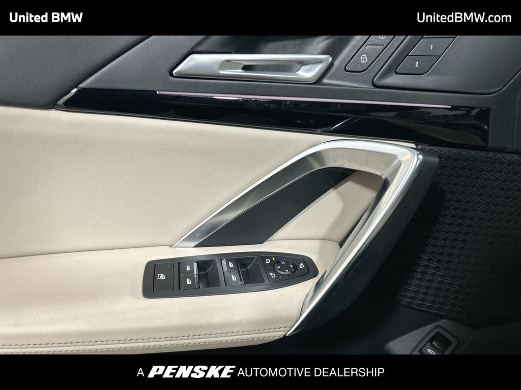 Thumbnail: 2024 BMW X1 - 11