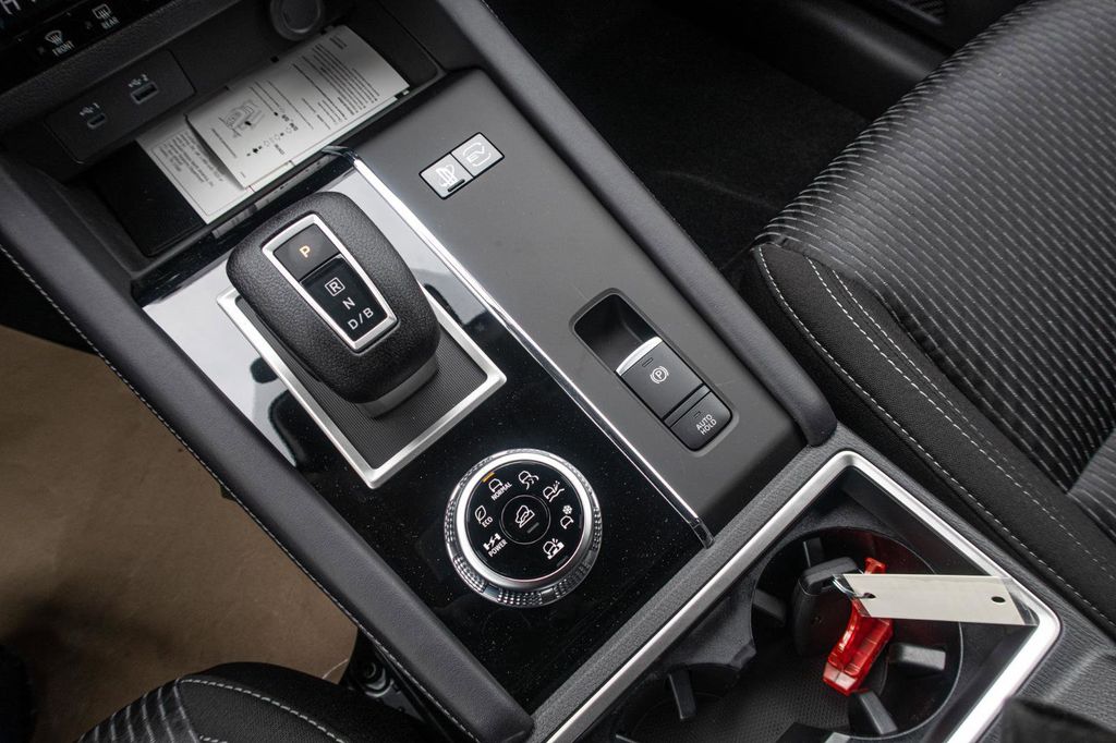 2025 Mitsubishi Outlander PHEV ES S-AWC