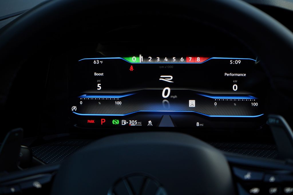 2024 Volkswagen Golf R 17