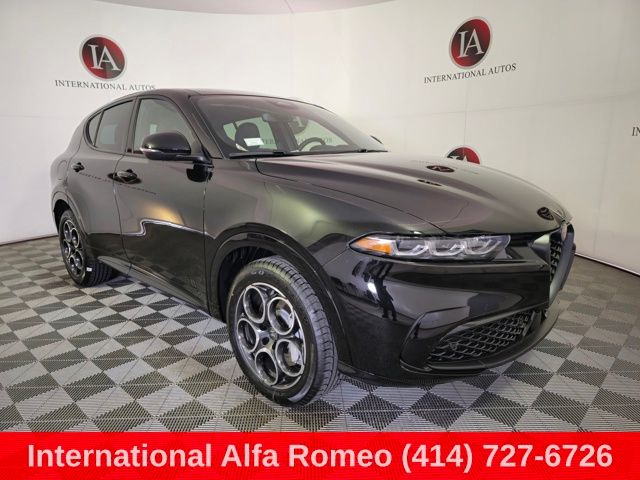 2025 Alfa Romeo Tonale Hybrid