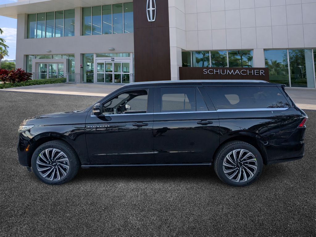 new 2026 Lincoln Navigator L car, priced at $125,420