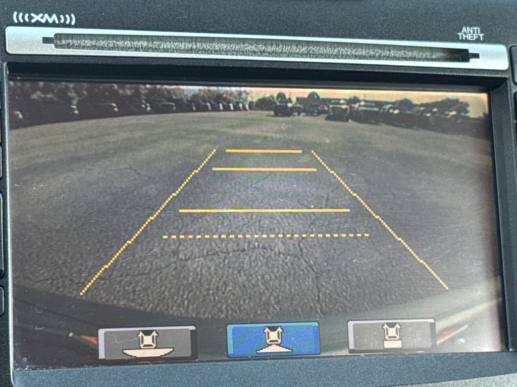 Used 2013  Honda EX-L image 21