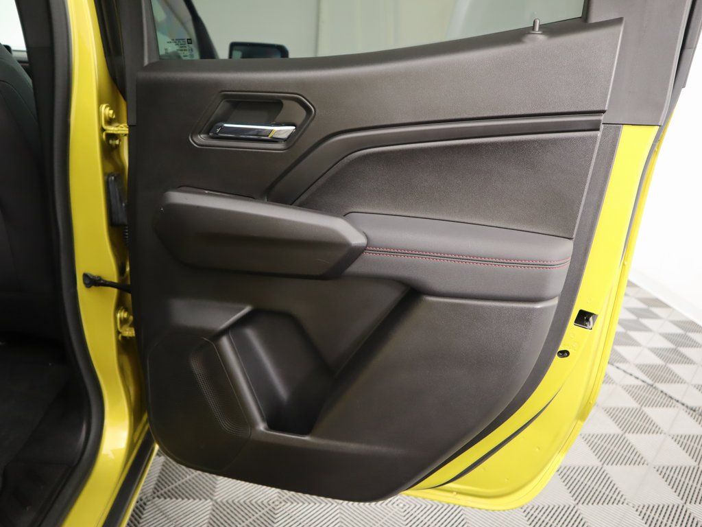 2023 Chevrolet Colorado Z71 27
