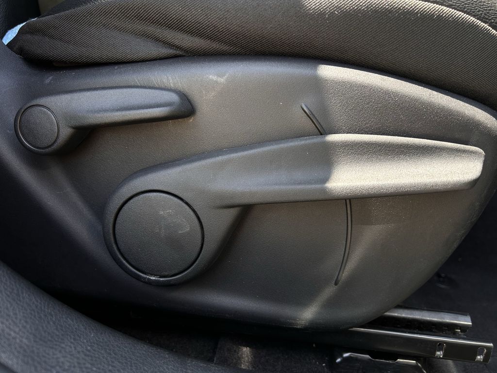 car-gallery-30