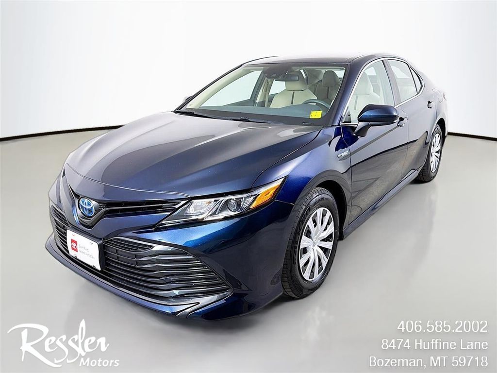 2020 Toyota Camry Hybrid LE FWD
