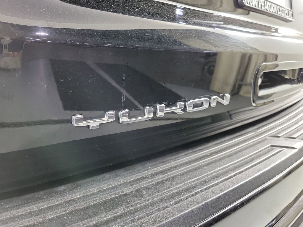 2023 GMC Yukon Denali Ultimate Black at Genesis of Spring