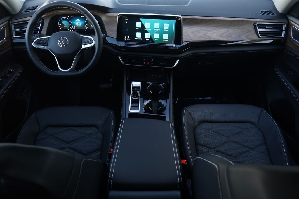 Thumbnail: 2026 Volkswagen Atlas - 9