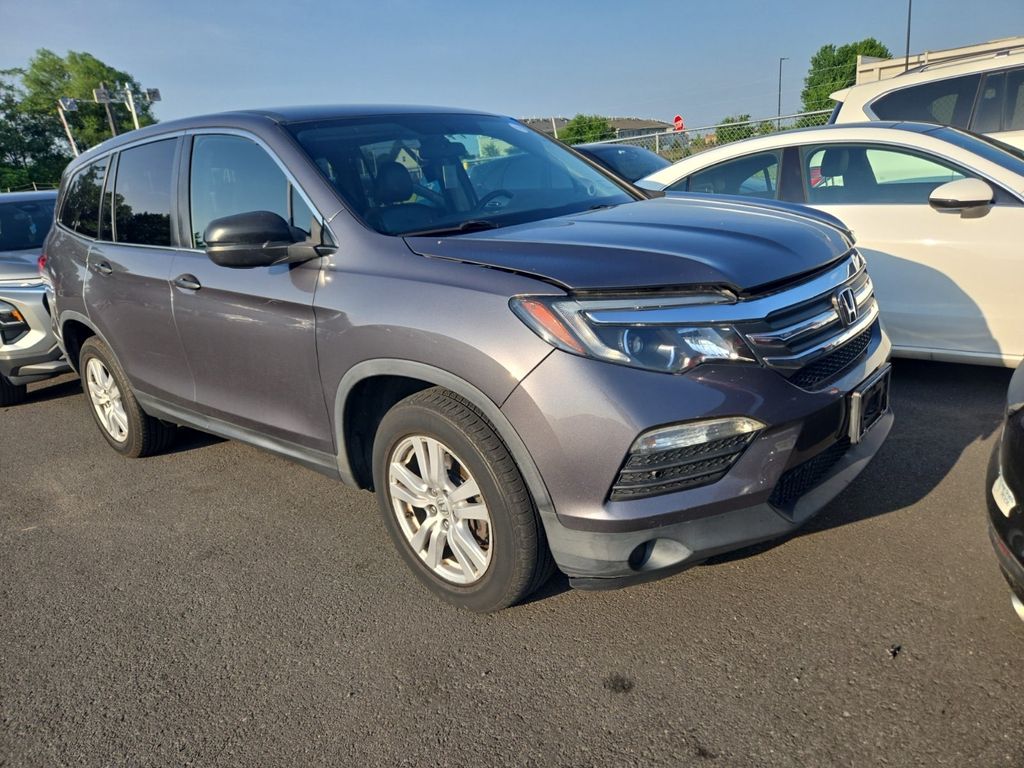 Gray (Modern Steel Metallic) 2016 Honda Pilot SUV / Crossover All-Wheel Drive 6-Speed Automatic