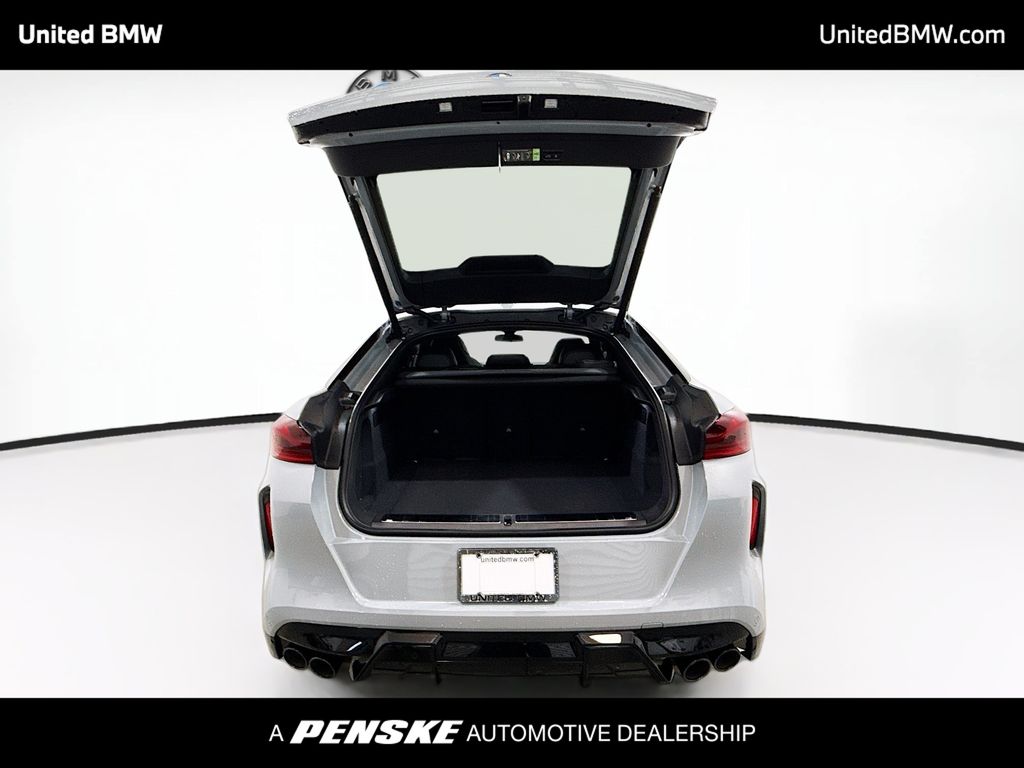 Thumbnail: 2026 BMW X6 - 14