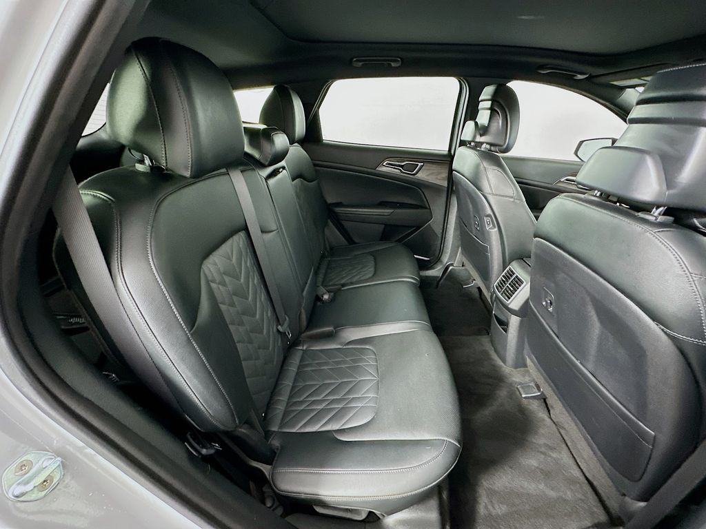 2023 Kia Sportage X-Line 28