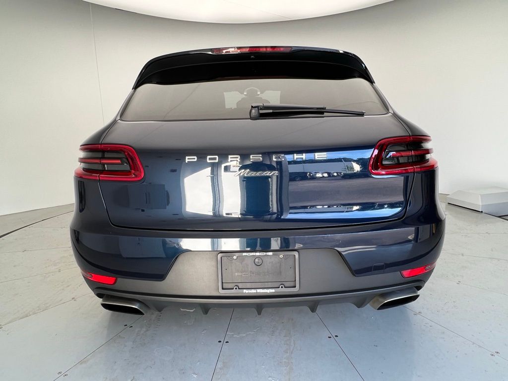 Thumbnail: 2017 Porsche Macan - 21
