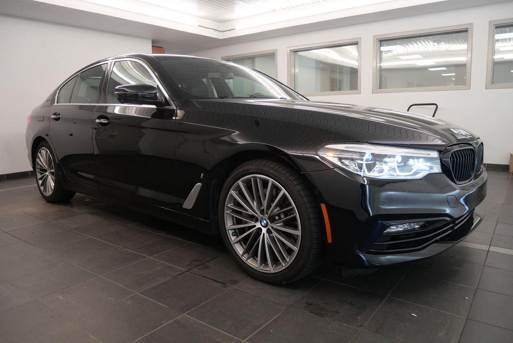 2018 BMW 5 Series 530e xDrive iPerformance 7