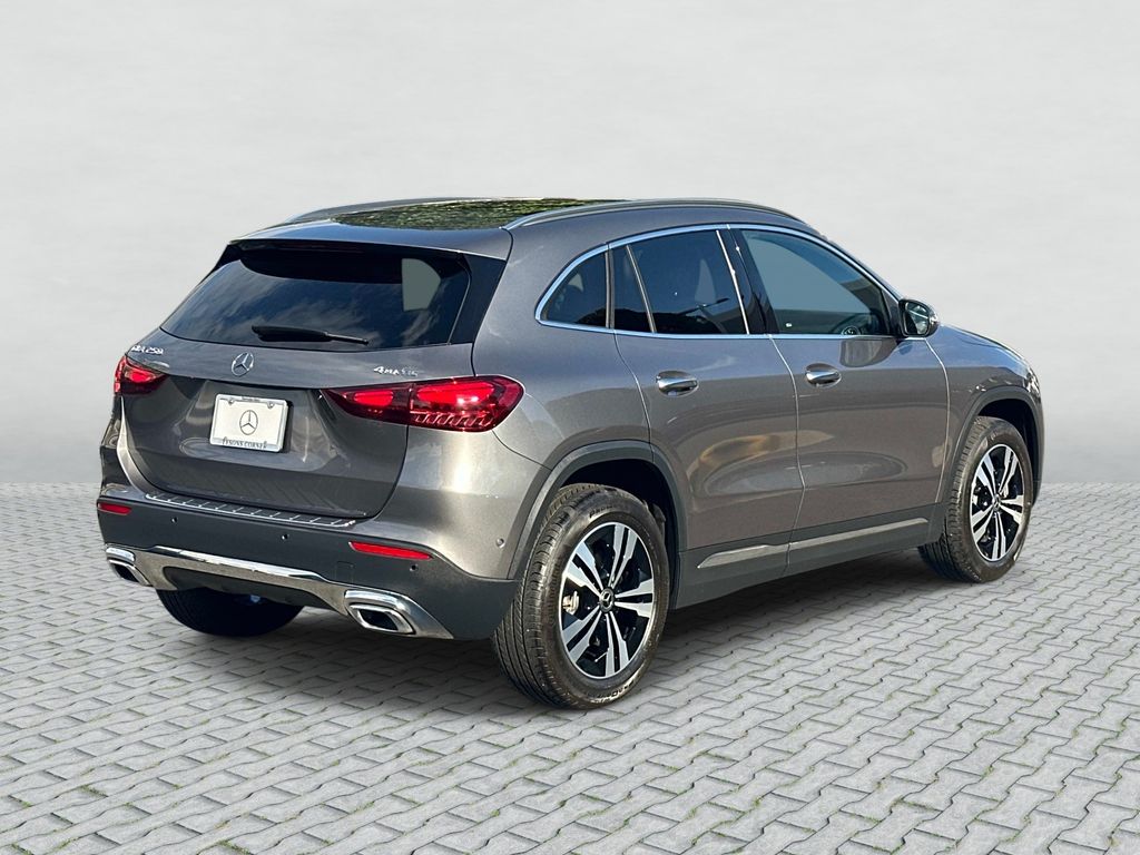 Thumbnail: 2026 Mercedes-Benz GLA - 5