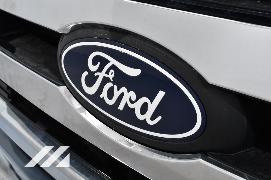 New 2026 White Ford Base image 22