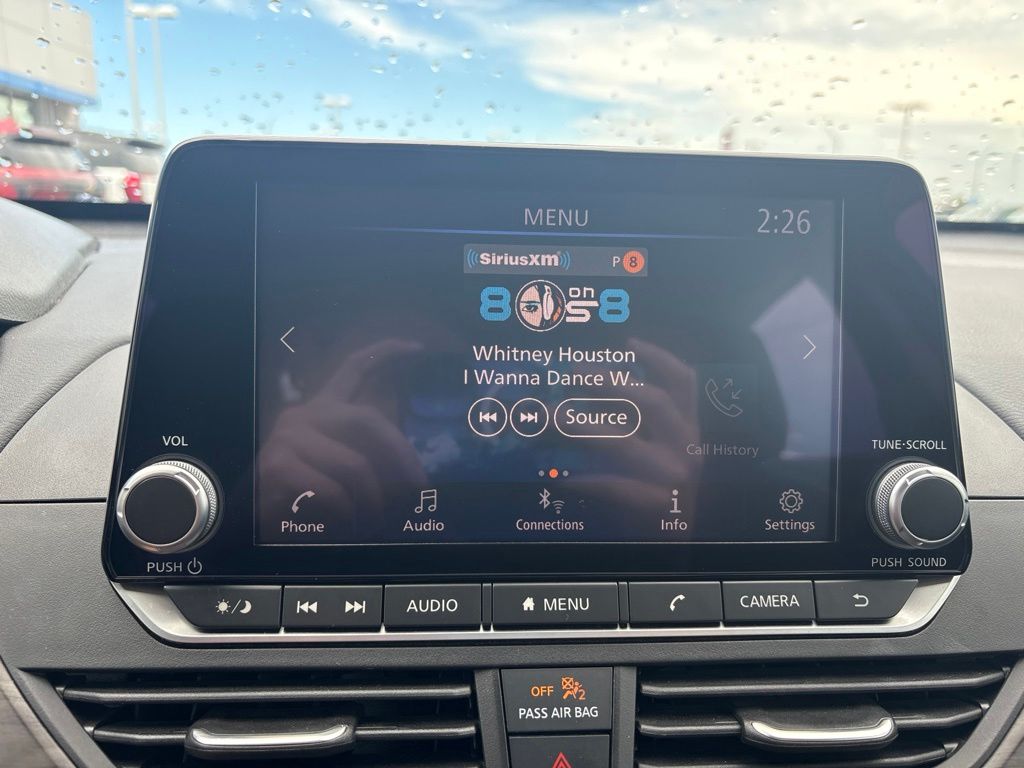 Used 2025 Nissan Altima Sedan