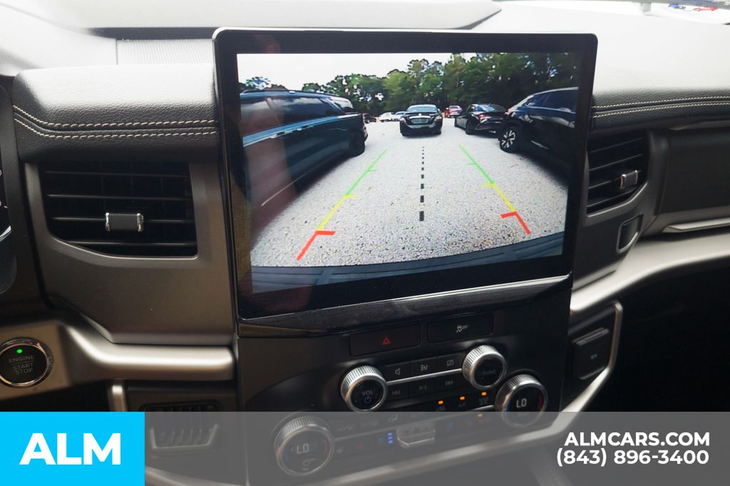 Used 2022 Gray Ford XLT image 9