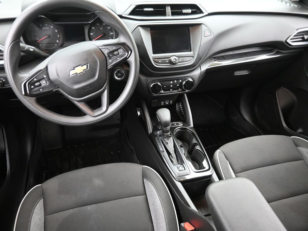 Certified Used 2022 White Chevrolet LT image 11