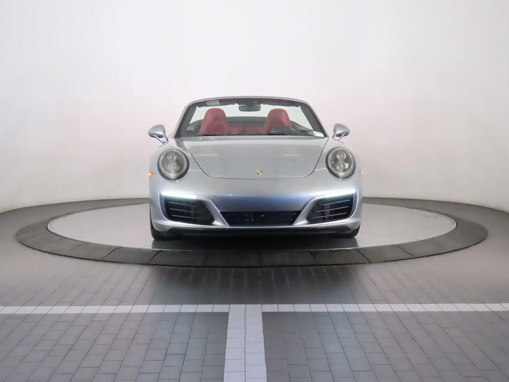 Thumbnail: 2017 Porsche 911 - 18