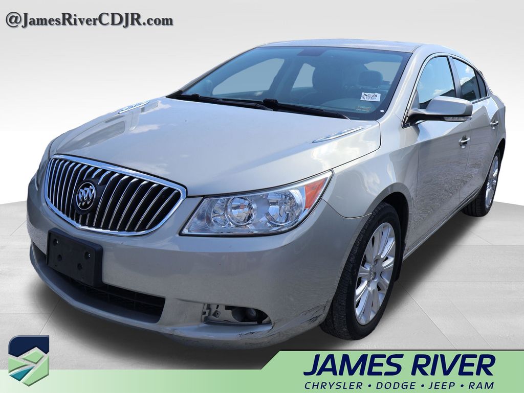 Champagne Silver Metallic 2013 Buick LaCrosse Sedan Front-Wheel Drive 6-Speed Automatic