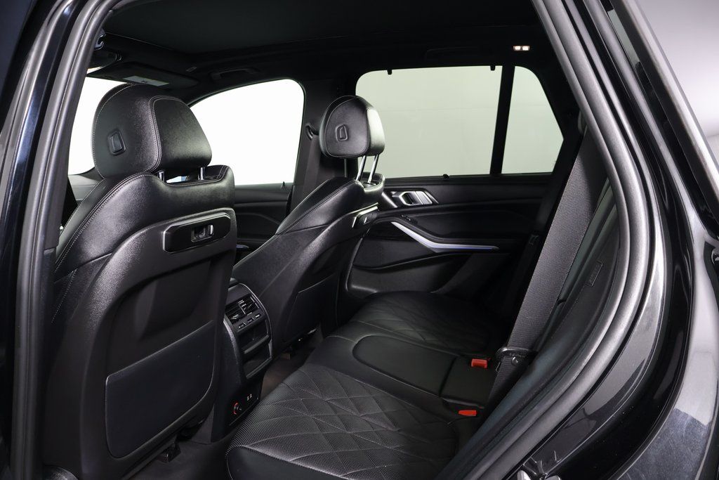 Thumbnail: 2024 BMW X5 - 11