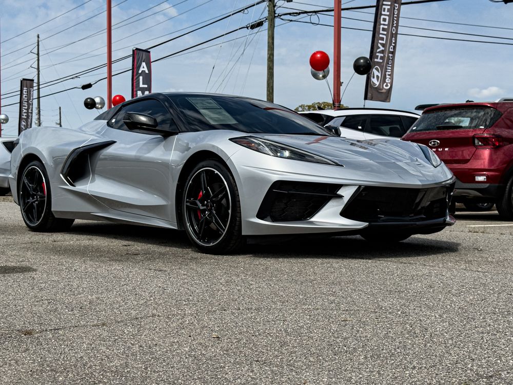 Used 2020 Silver Chevrolet Stingray image 4