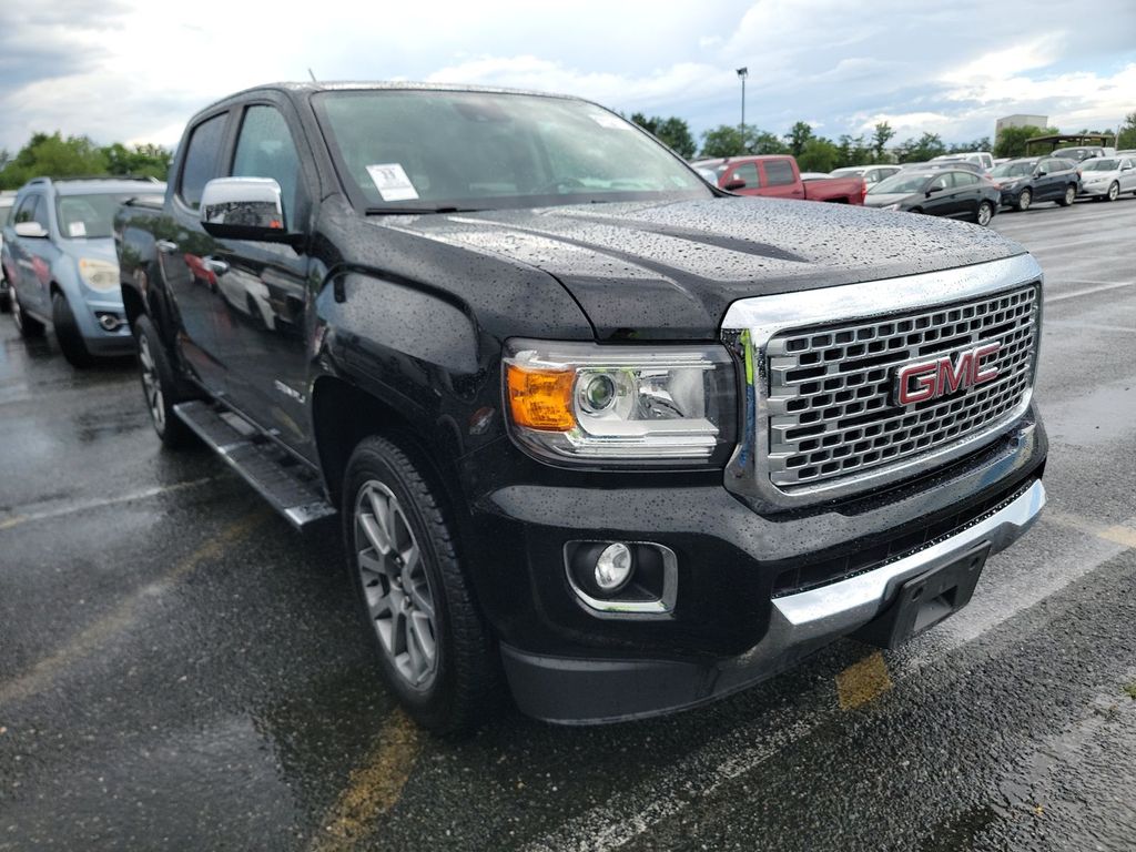 Onyx Black 2017 GMC Canyon Pickup Truck Four-Wheel Drive 8-Speed Automatic