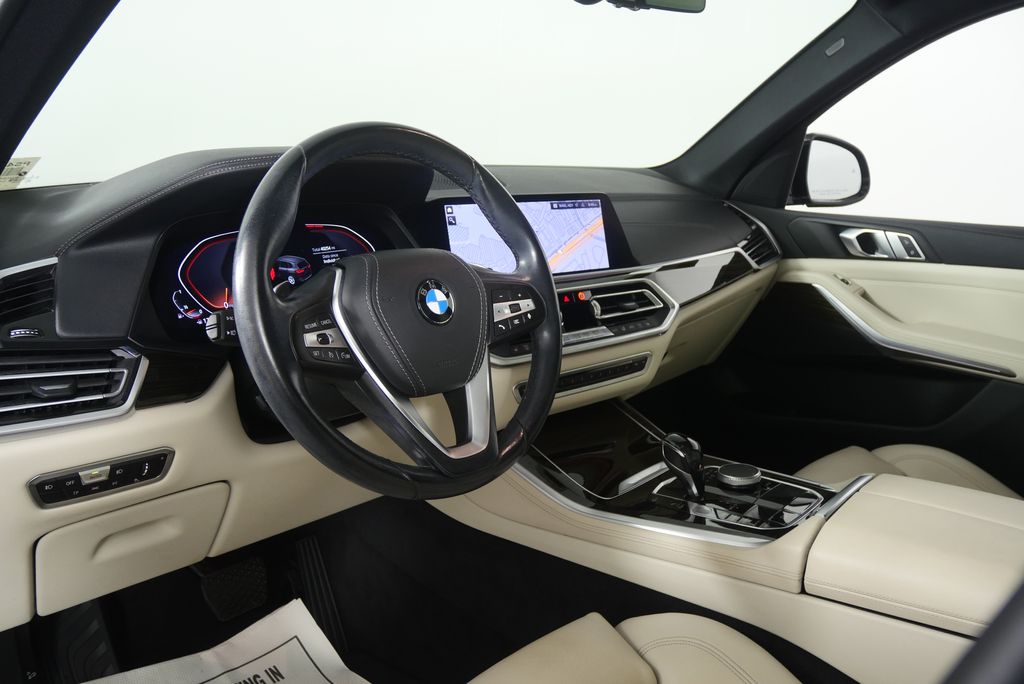 Thumbnail: 2020 BMW X5 - 11