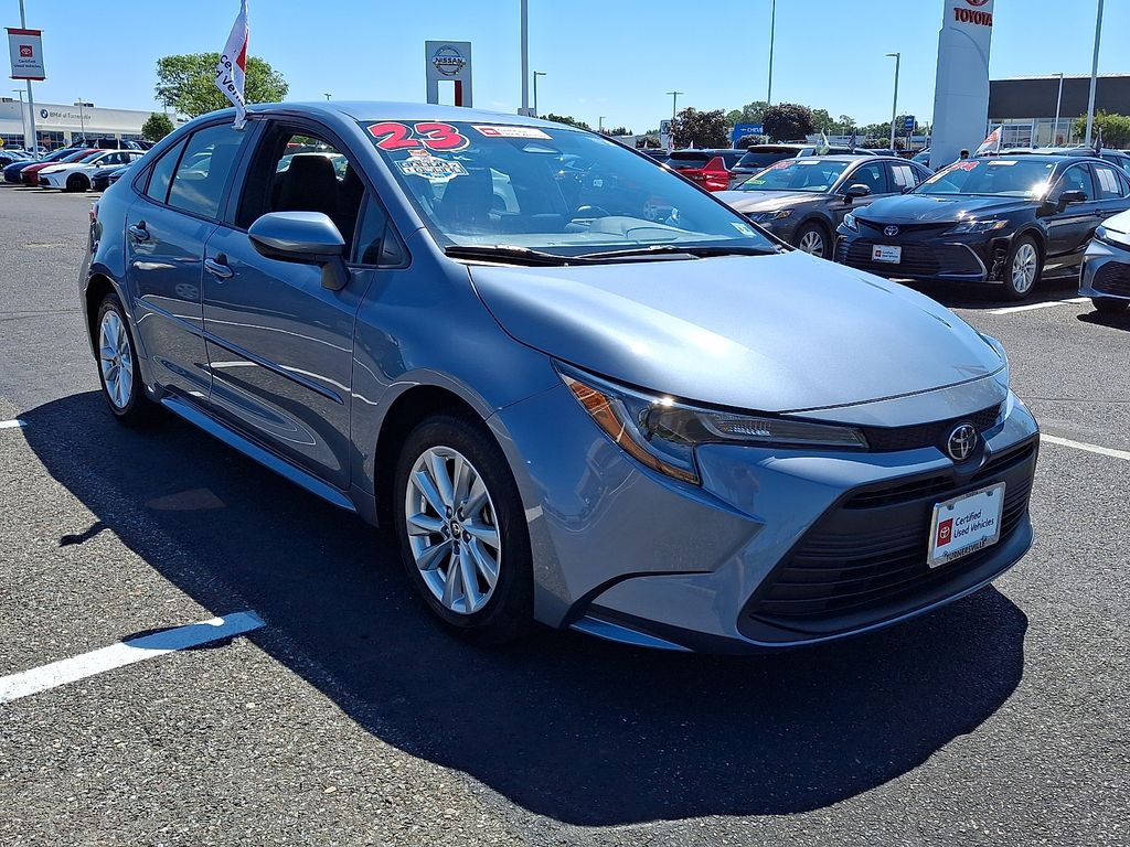 Thumbnail: 2023 Toyota Corolla - 3