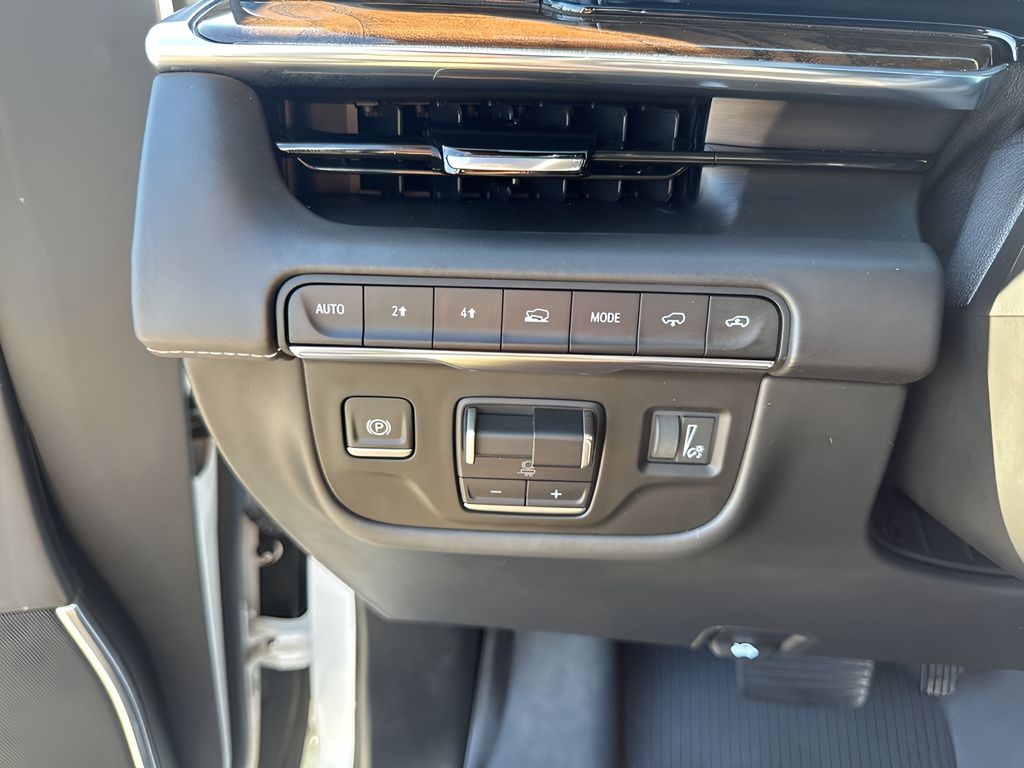 Used Car 2022 Cadillac Escalade  Sport Platinum For Sale Under $70,000 In Austin, Texas