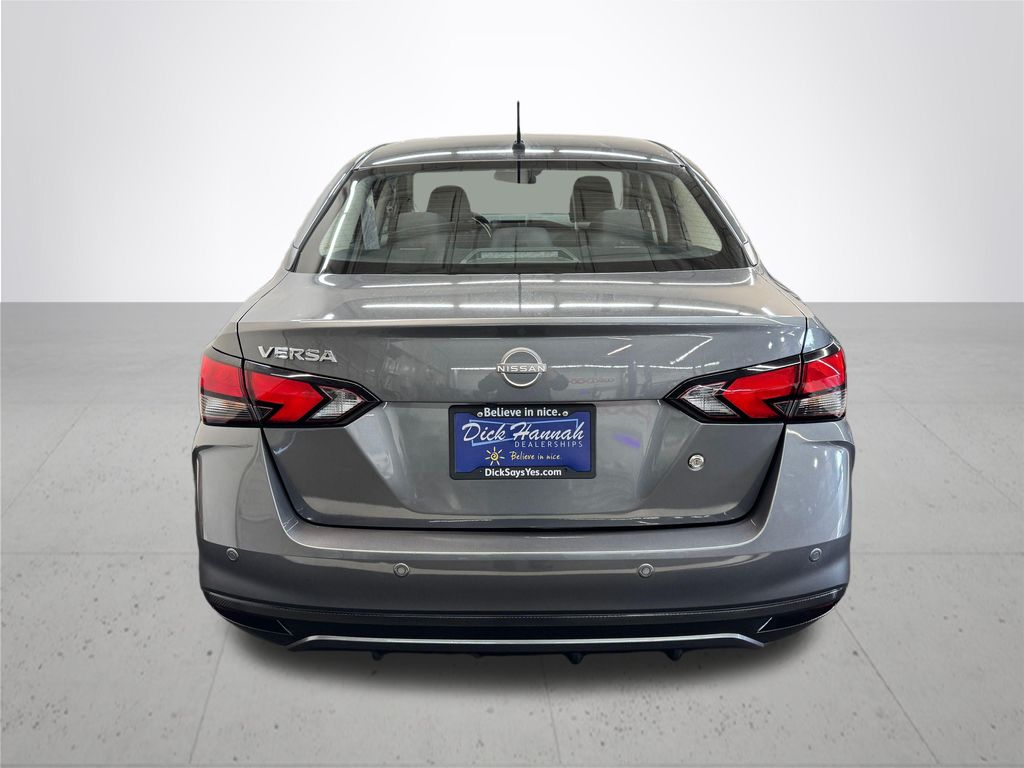 2025 Nissan Versa 1.6 S