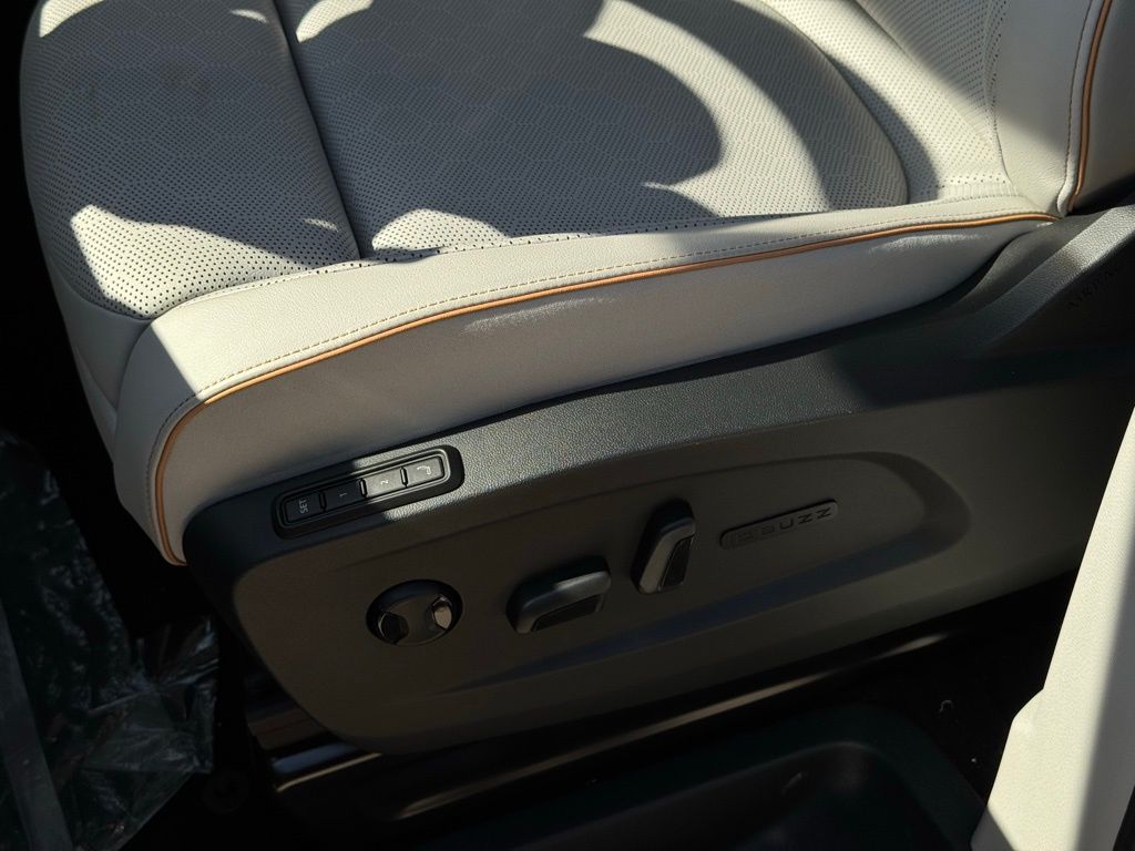 New 2025 Yellow Volkswagen 1st Edition image 22