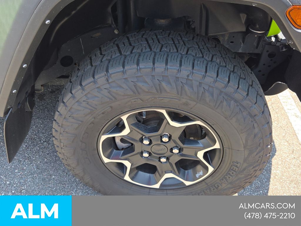 Used 2021 Green Jeep Unlimited Rubicon 4xe image 18