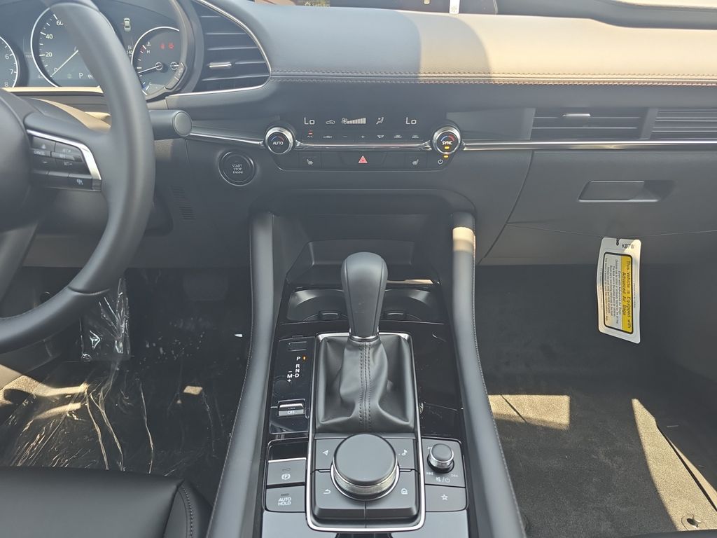 2025 Mazda Mazda3 2.5 S Preferred Package photo