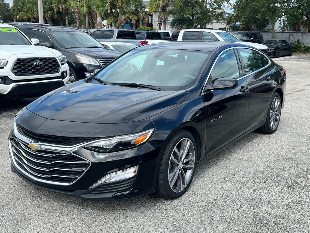 2022 Chevrolet Malibu LT 2