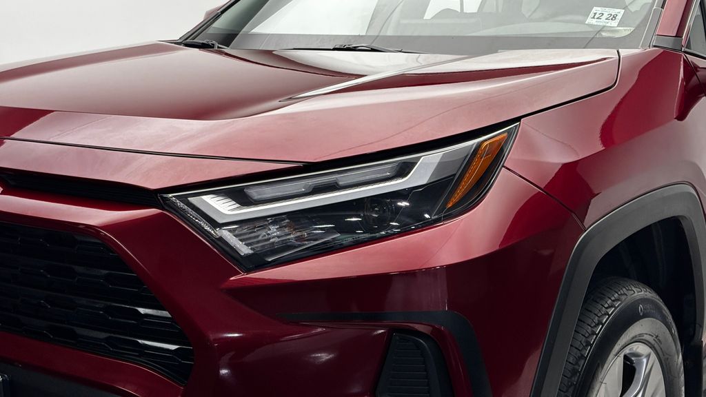 Thumbnail: 2024 Toyota RAV4 - 2