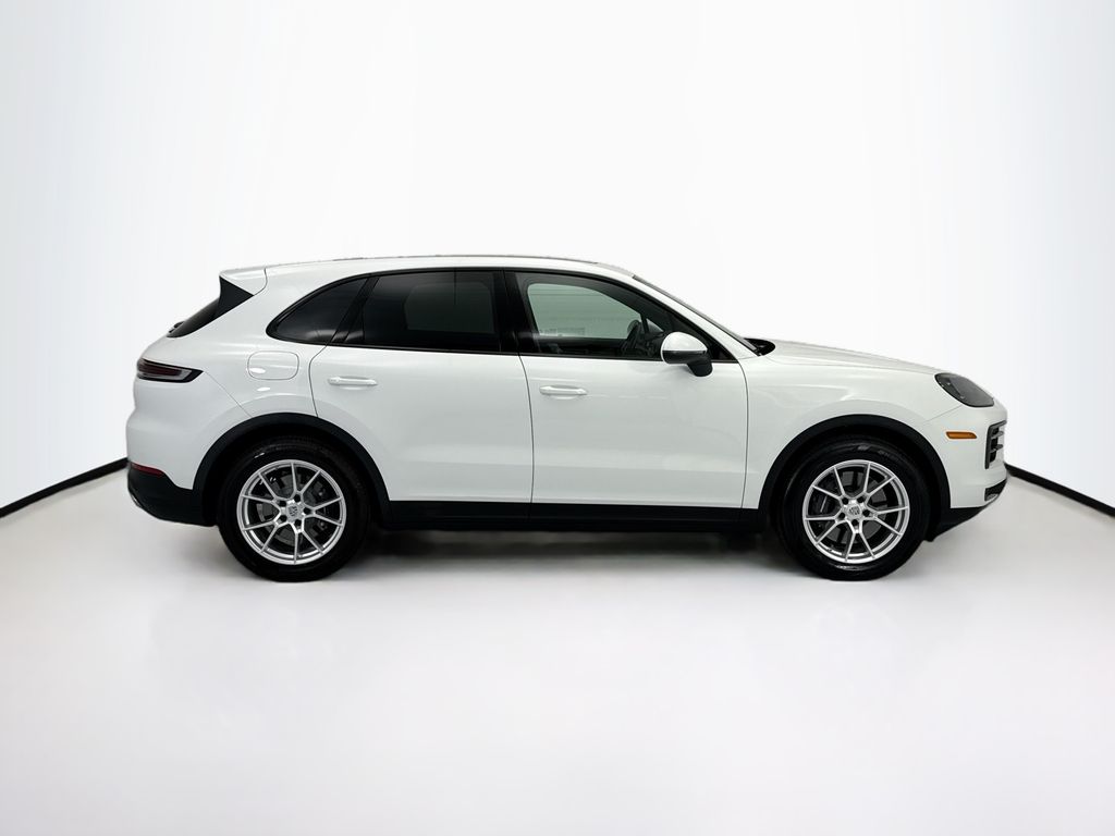 Thumbnail: 2024 Porsche Cayenne - 8