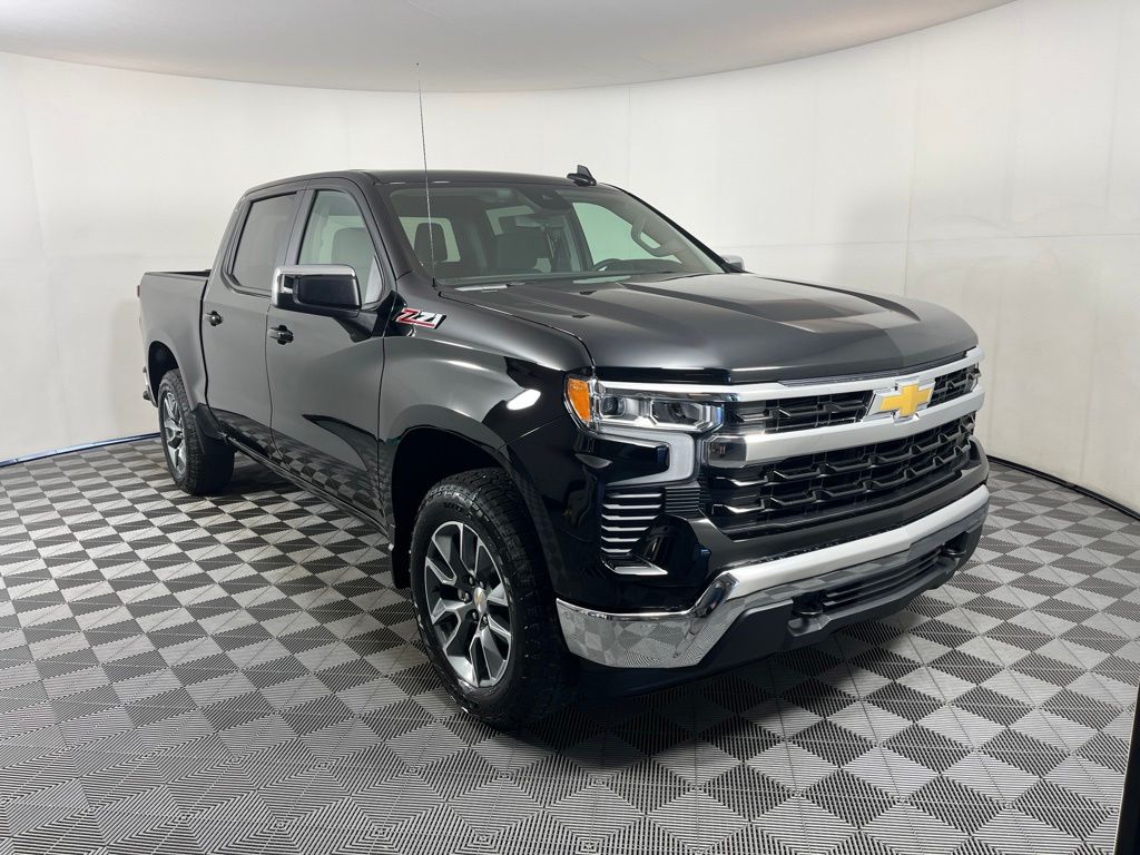 Thumbnail: 2026 Chevrolet Silverado 1500 - 6
