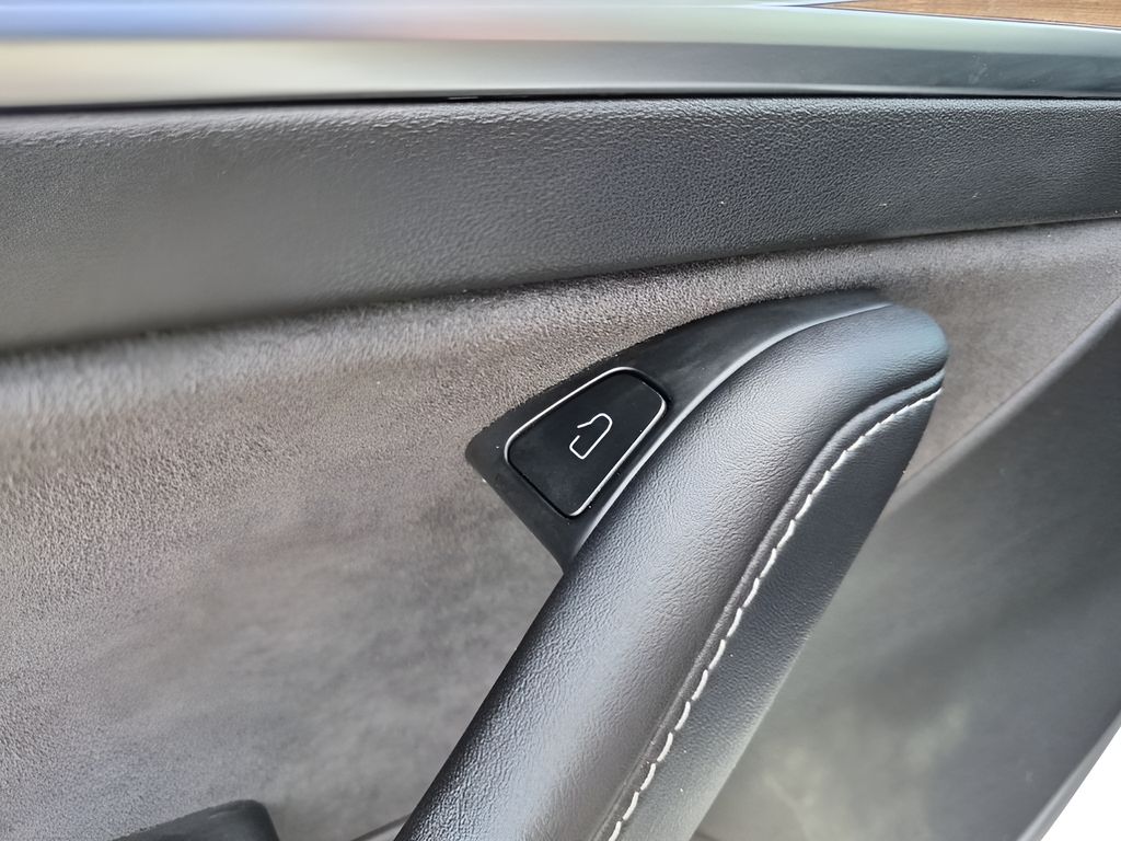 Used Car 2021 Tesla Model 3  Standard Range Plus For Sale Under $20,000 In Austin, Texas