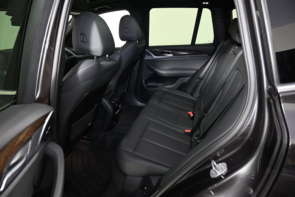 Thumbnail: 2020 BMW X3 - 24