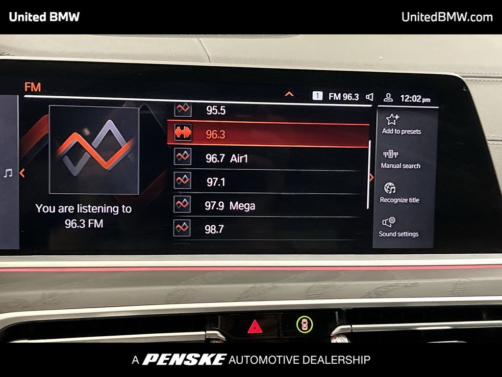 Thumbnail: 2022 BMW X7 - 11