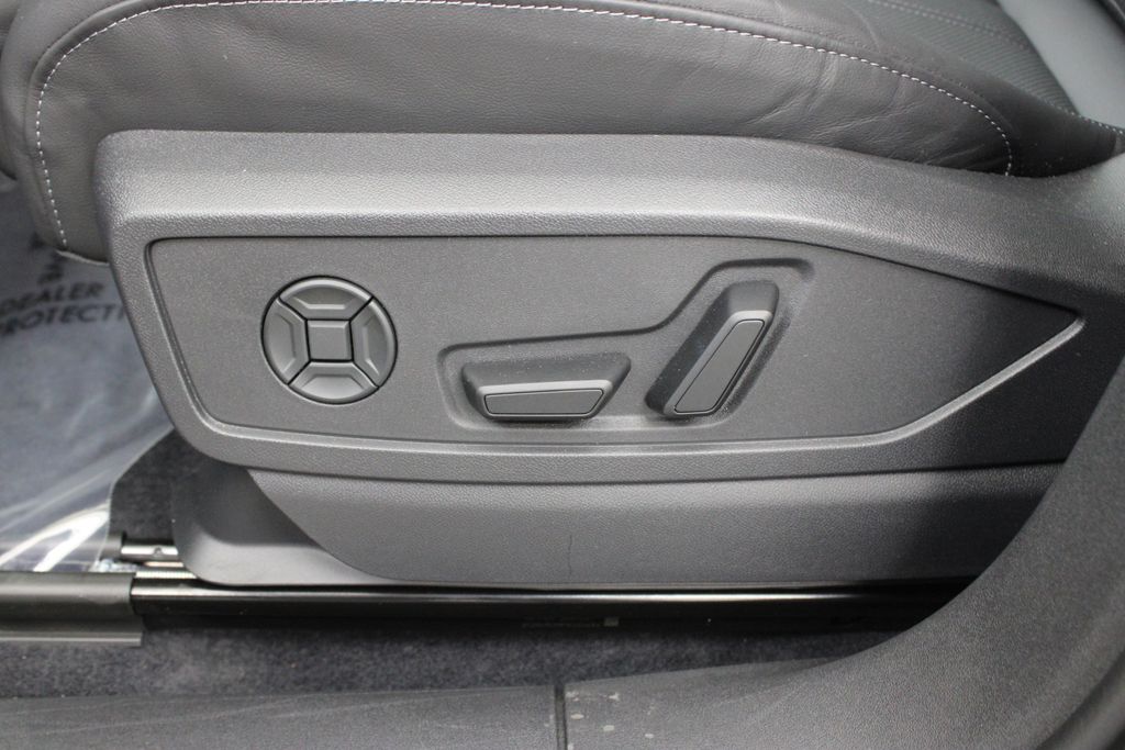 new 2025 Audi Q5 car, priced at $57,114