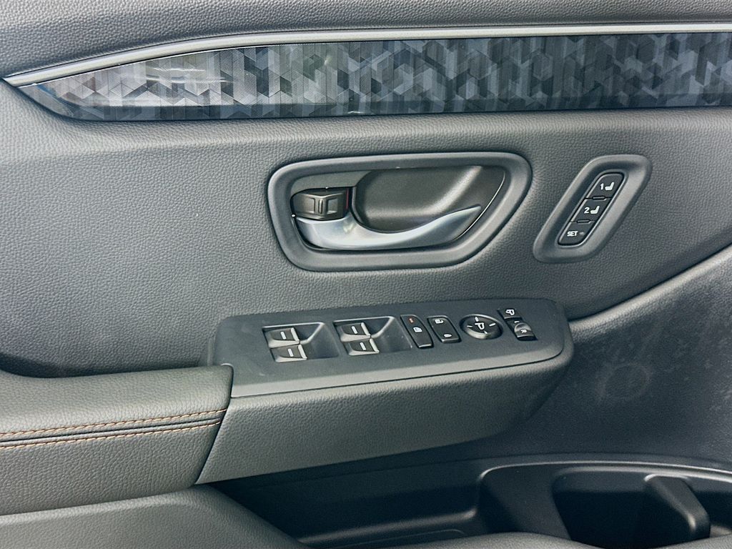 Thumbnail: 2026 Honda Passport - 20