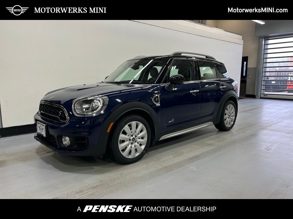 2019 MINI Cooper Countryman Iconic -
                Golden Valley, MN