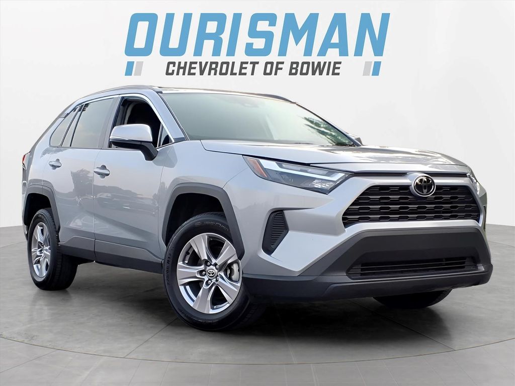 Silver Sky Metallic 2025 Toyota RAV4 SUV / Crossover Front-Wheel Drive 8-Speed Automatic