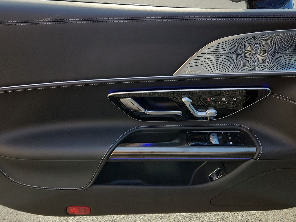 Thumbnail: 2026 Mercedes-Benz AMG GT - 8