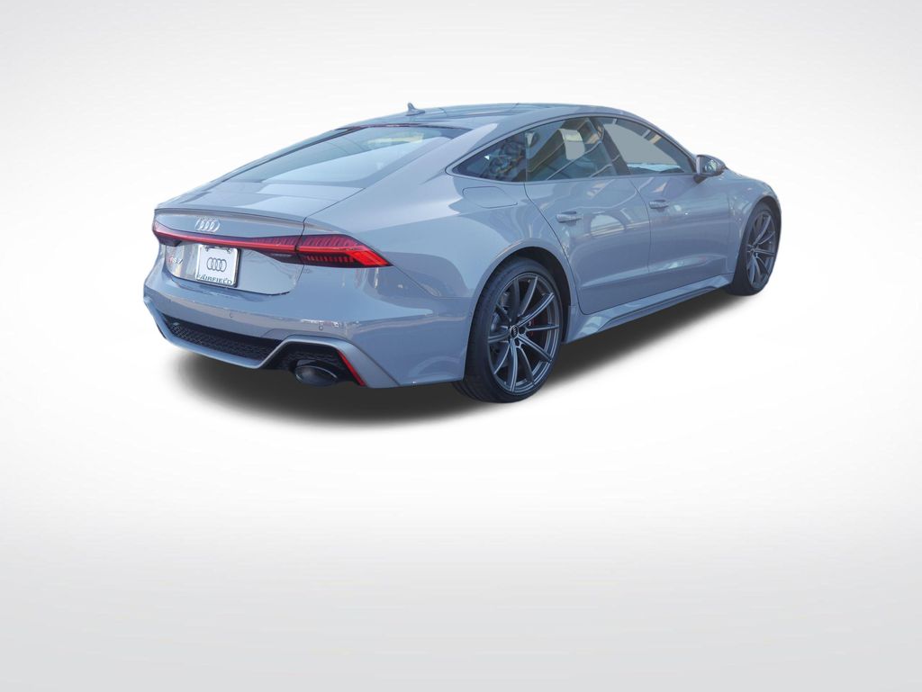 Thumbnail: 2026 Audi RS 7 - 4