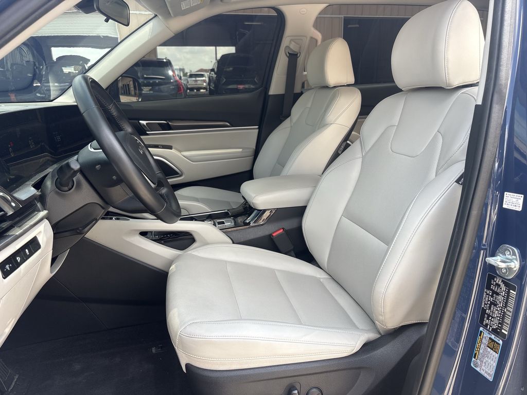 2023 Kia Telluride S - 10