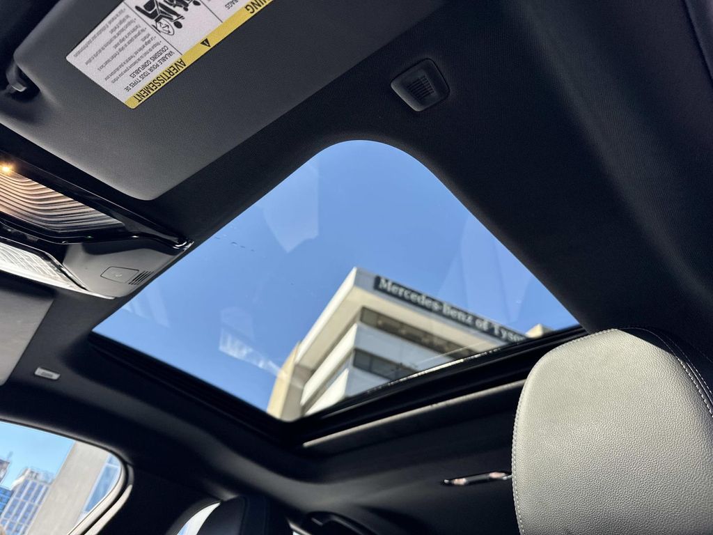 Thumbnail: 2025 BMW 4 Series - 32