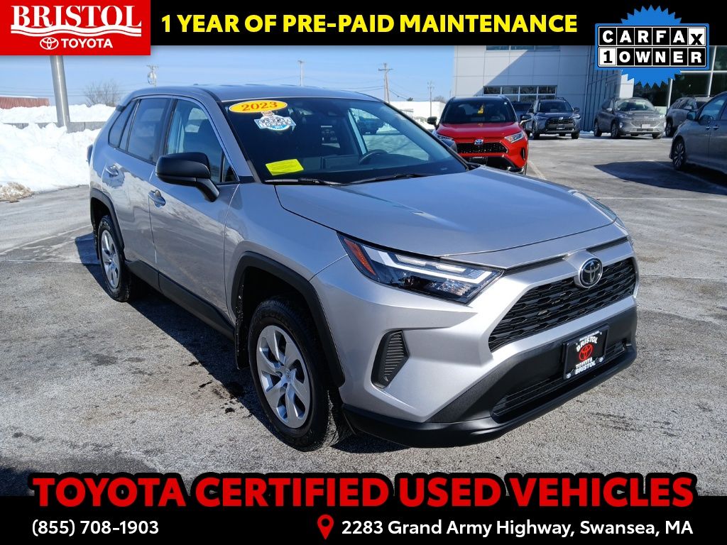 2023 Toyota RAV4 LE