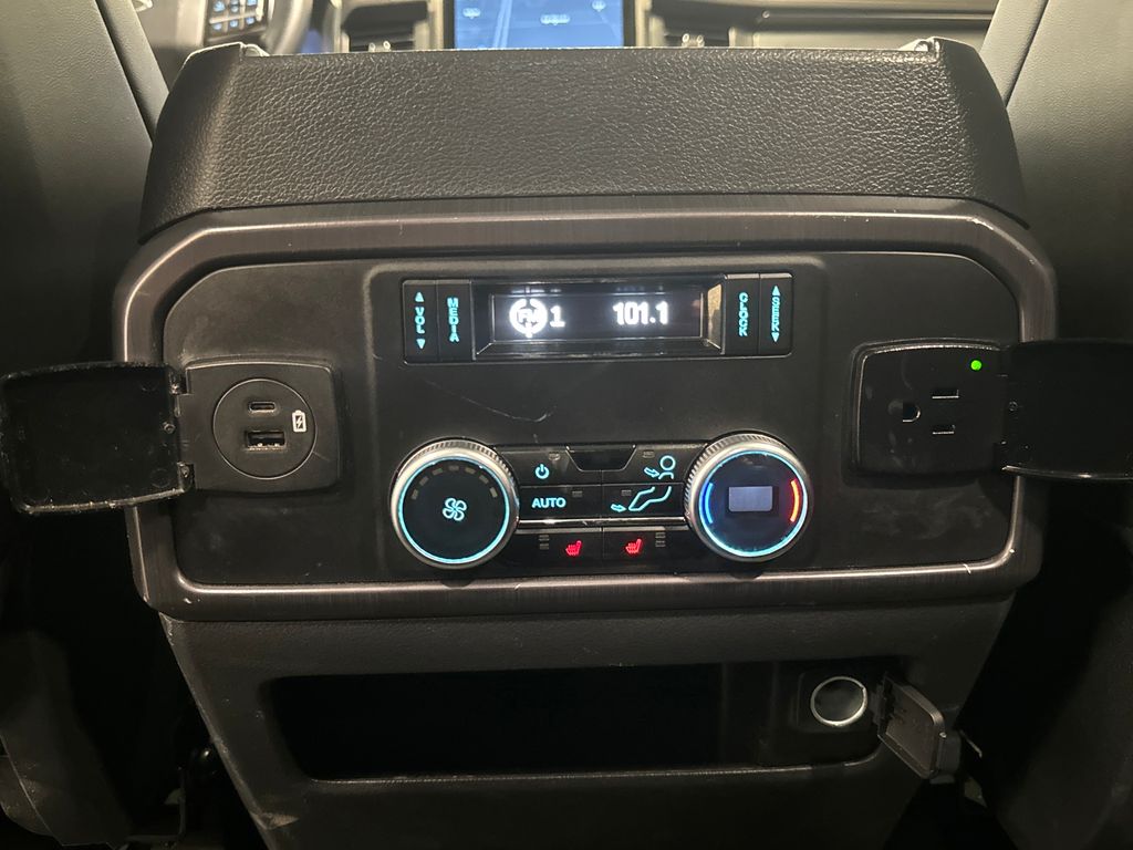 2023 Dark Matter Metallic Ford Expedition Max Platinum 4X4 SUV